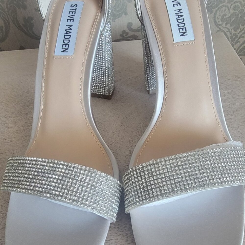 Steve Madden Spark Silver Rhinestone Block Heel Ankle Strap Sandal - Picture 2 of 6